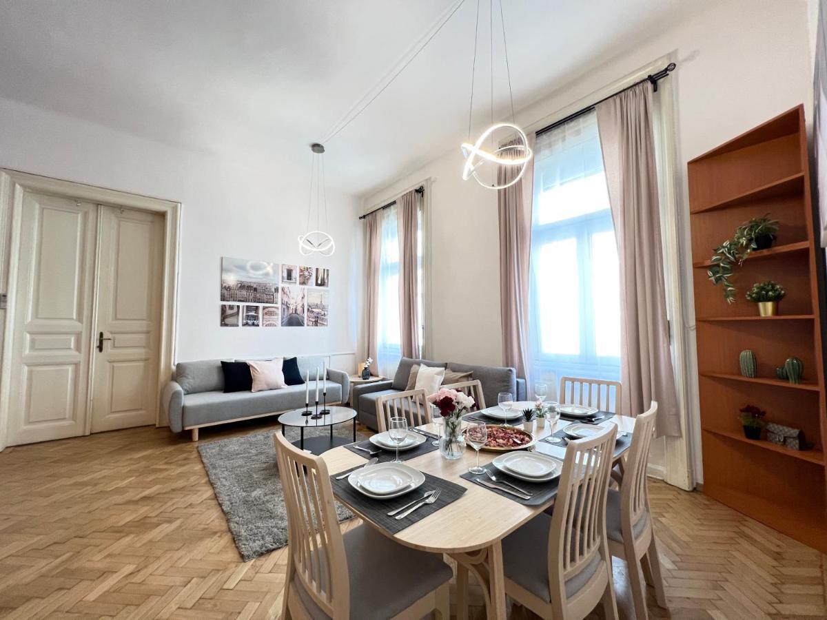 Apartament Ferenc *